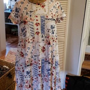 💙🌹Gorgeous spring print Jessie dress🌹💙